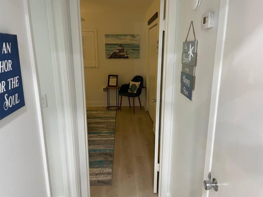 Beachfront Condo On Quiet Treasure Island- 1 Bed St. Pete Beach Zewnętrze zdjęcie