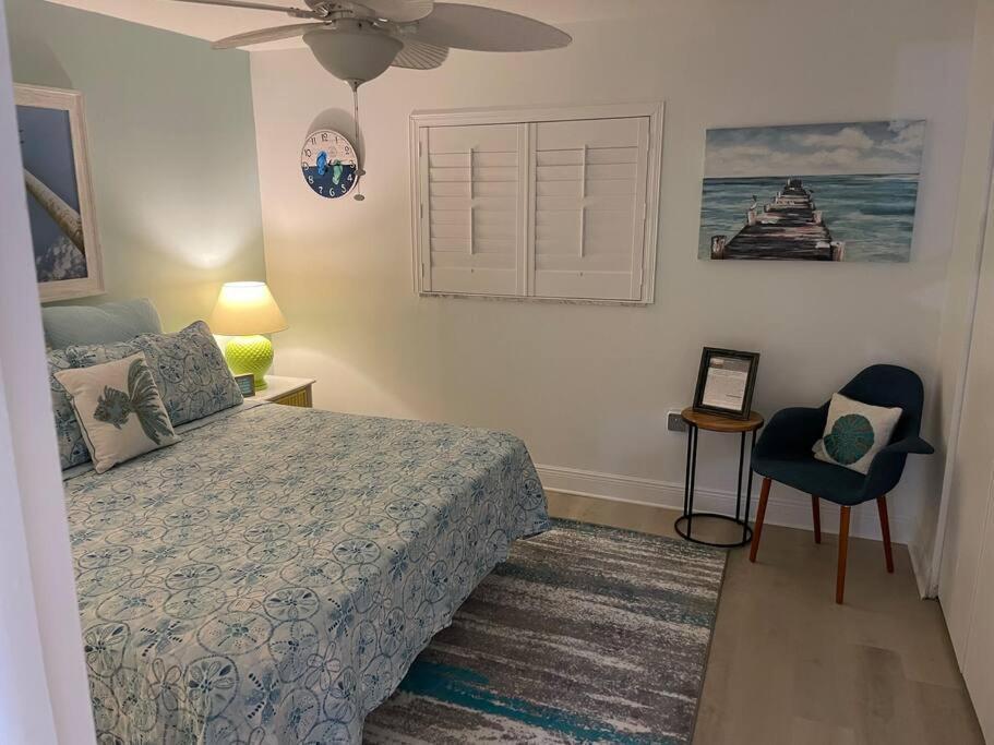 Beachfront Condo On Quiet Treasure Island- 1 Bed St. Pete Beach Zewnętrze zdjęcie
